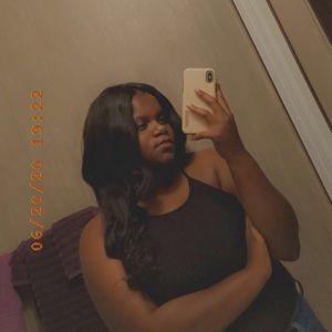 Meet your Posher, Alexus